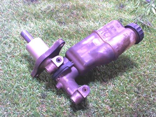 Brake master cylinder PEUGEOT 407 (6D_) 1.6 HDi 110 (6D9HZC, 6D9HYC) | BP24023078M77