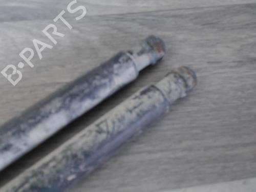 Tailgate lift support RENAULT KOLEOS I (HY_) 2.0 dCi (HY0K) | BP27167130C138