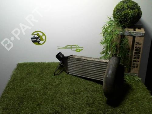 Intercooler PEUGEOT 807 (EB_) 2.0 HDi (107 hp) 28374103