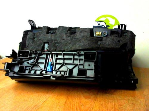 Used Glove box MERCEDES-BENZ C-CLASS Coupe (C204) C 220 CDI (204.302) (170 hp) 22440541