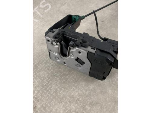 Front right lock OPEL ASTRA H (A04) 1.7 CDTI (L48) | BP25619484C97 