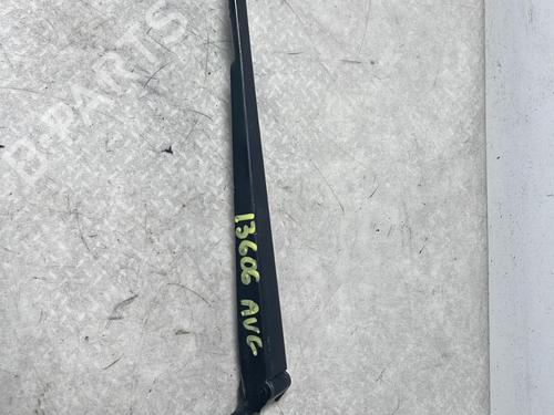front-windshield-wiper-arm-skoda-fabia-i-6y2-1999-2000-2001-2002-2003-2004-2005-2006-2007-2008-31252333 main image