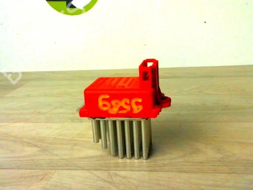 Used Heater resistor AUDI A3 (8L1) 1.9 TDI (130 hp) 25618495