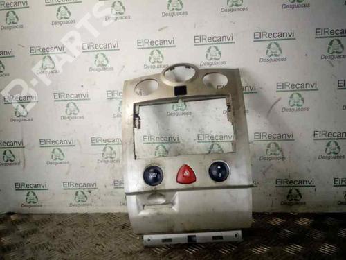 Used Warning switch RENAULT MEGANE II (BM0/1_, CM0/1_) 1.9 dCi (BM0G, CM0G) (120 hp) 4547612