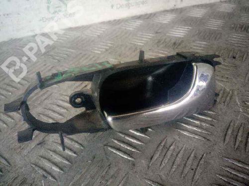 Used Rear right interior door handle Rear right interior door handle CHEVROLET LACETTI (J200) 1.6 (109 hp) 4528227 4528227
