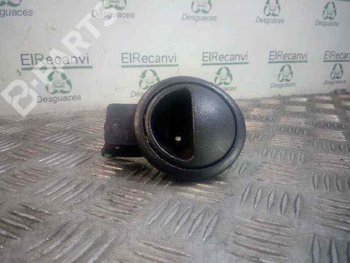 Used Front right interior door handle Front right interior door handle DAEWOO KALOS (KLAS) 1.2 (72 hp) 4539386 4539386