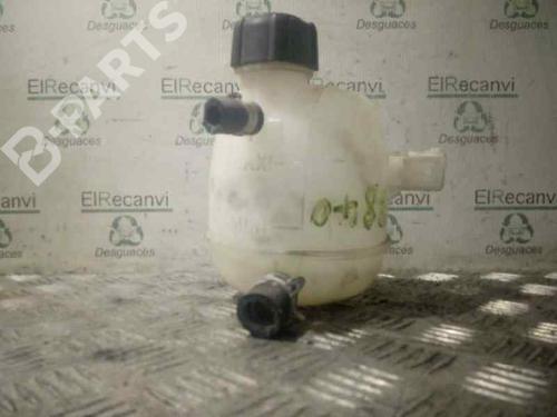 expansion-tank-dacia-sandero-15-dci-8200766826-2008-4544473 main image