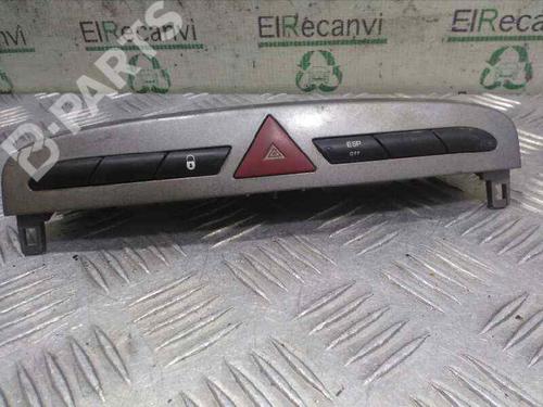 Used Warning switch Warning switch PEUGEOT 308 SW I (4E_, 4H_) 1.6 HDi (90 hp) 4731231 4731231
