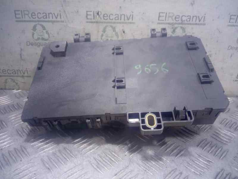 Fuse box OPEL ZAFIRA / ZAFIRA FAMILY B (A05) 1.9 CDTI (M75) 4636464 B