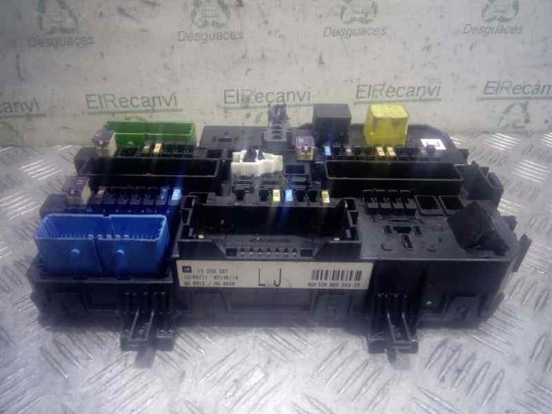 Fuse box OPEL ZAFIRA / ZAFIRA FAMILY B (A05) 1.7 CDTI (M75) 4620444 B