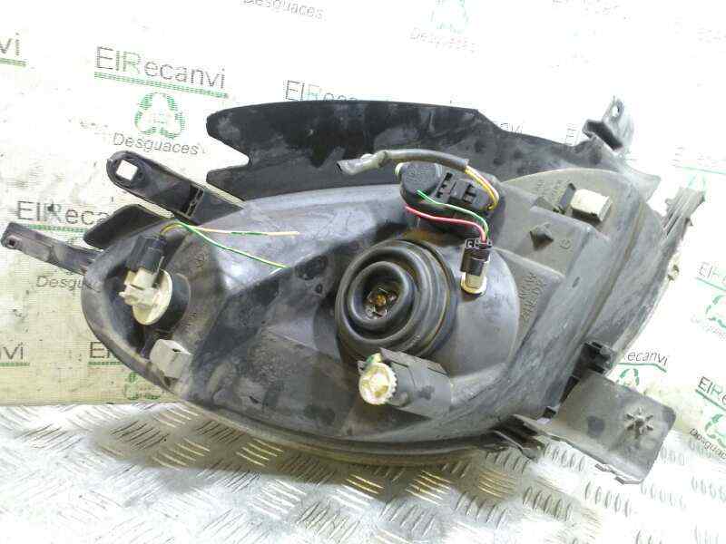 Left headlight CITROËN XSARA PICASSO (N68) 2.0 HDi 4526266 BParts