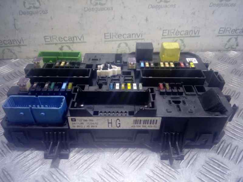Fuse box OPEL ZAFIRA / ZAFIRA FAMILY B (A05) 1.9 CDTI (M75) 4636464 B