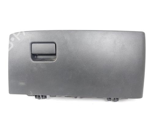 Used Glove box Glove box 15471810 15471810