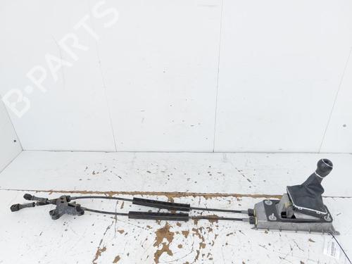 Used Shift knob SEAT IBIZA IV (6J5, 6P1) 1.2 TSI (90 hp) 15397946