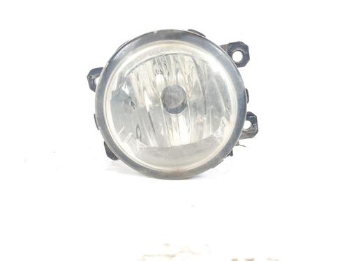 right-front-fog-light-fiat-500l-351_-352_-2012-23880049 main image