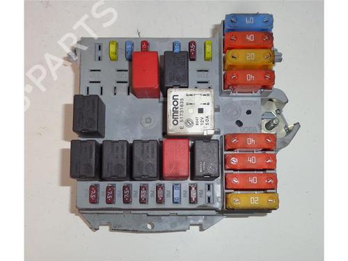 Fuse box FIAT CROMA (194_) 1.8 16V (194AXG1A) | BP15140336E1