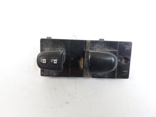 Used Left front window switch NISSAN MICRA V (K14) 1.5 DCI (90 hp) 22754059