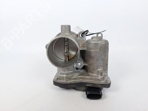 Used Throttle body Throttle body 15167793 15167793