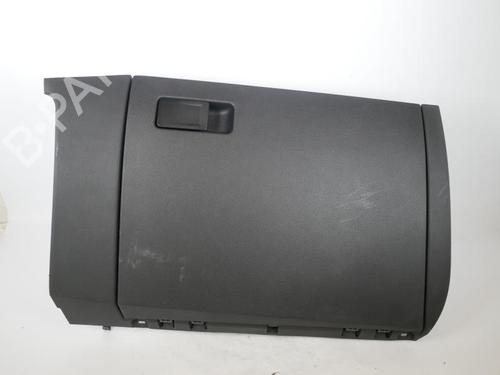 Used Glove box Glove box VW POLO VI (AW1, BZ1, AE1) 1.0 TSI (116 hp) 15159640 15159640