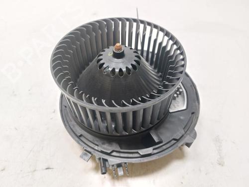 Varmvifte SKODA OCTAVIA III Combi (5E5, 5E6) 1.6 TDI (115 hp) 30898756
