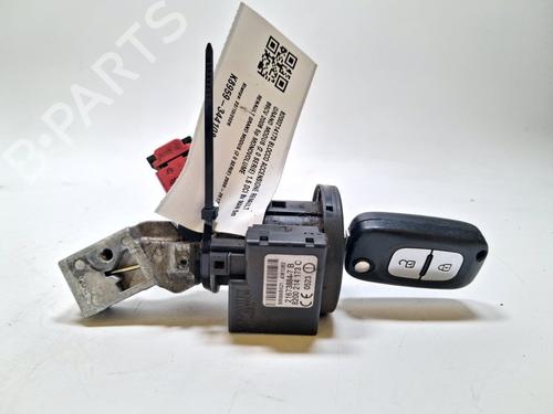 electronic-module-renault-modus-grand-modus-fjp0_-2004-40279433 main image