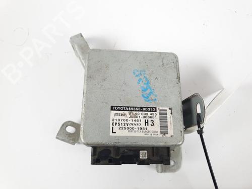 Used Control unit TOYOTA YARIS (_P13_) 1.5 Hybrid (NHP130_, NHP130) (101 hp) 15150896