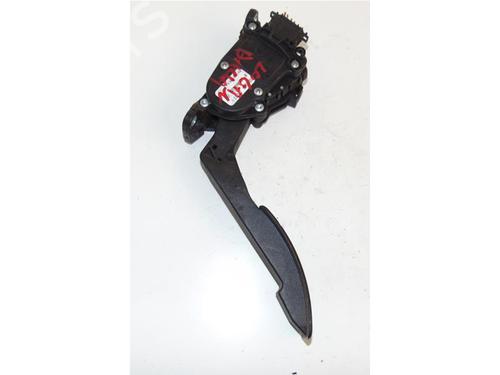 Used Pedal Pedal DACIA LOGAN (LS_) 1.5 dCi (LS0K) (68 hp) 15140429 15140429
