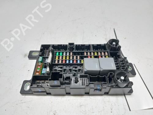 Used Fuse box Fuse box JAGUAR E-PACE (X540) 2.0 D150 AWD (150 hp) 30613347 30613347