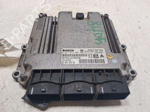 Used Engine control unit (ECU) Engine control unit (ECU) 38646120 38646120