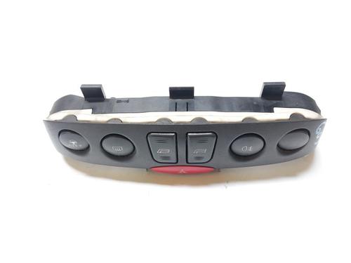 Used Left front window switch FIAT PUNTO (188_) 1.2 16V 80 (188.233, .235, .253, .255, .333, .353, .639,... (80 hp) 30921562