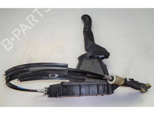 Used Shift knob DACIA SANDERO II TCe 90 (B8M1, B8MA, B8AC) (90 hp) 15139183