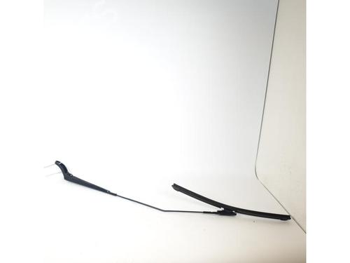 Used Front windshield wiper arm CITROËN C3 III (SX) 1.2 VTi 82 (82 hp) 15152622