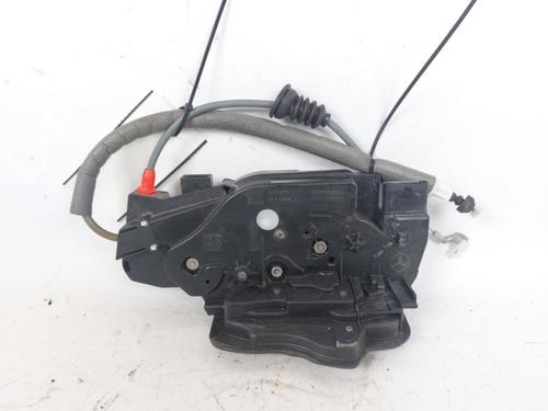 Fechadura trás esquerda Fechadura trás esquerda MERCEDES-BENZ A-CLASS (W177) A 200 d (177.012) (150 hp) 17554385 17554385