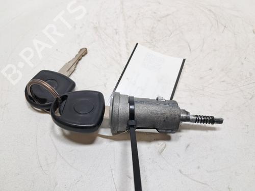 Used Electronic module Electronic module OPEL AGILA A (H00) 1.2 16V (F68) (75 hp) 40596757 40596757