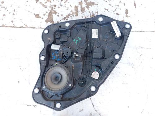 rear-right-window-mechanism-fiat-500x-334_-2014-23399712 main image