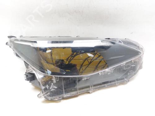 Used Right headlight TOYOTA YARIS CROSS (MXP_) 1.5 Hybrid (MXPJ10) (116 hp) 24873850