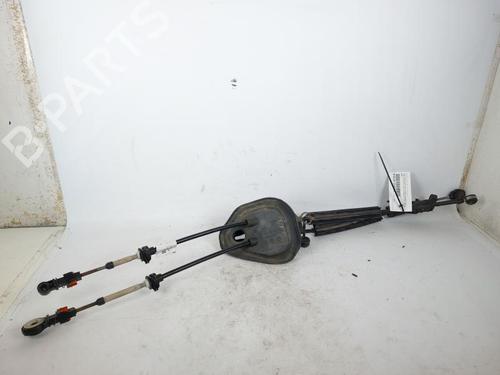 Used Gear lever PEUGEOT 208 II (UB_, UP_, UW_, UJ_) 1.5 BlueHDI 100 (102 hp) 20501792