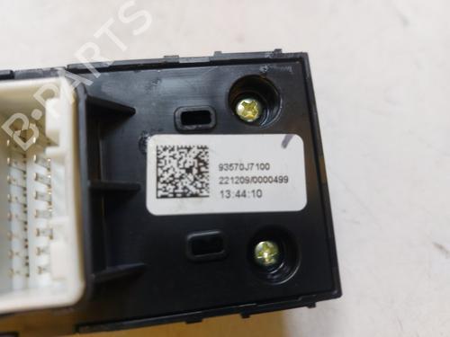 Left front window switch KIA CEED Sportswagon (CD) 1.6 CRDi 136 | BP35942937I27 - Image 5