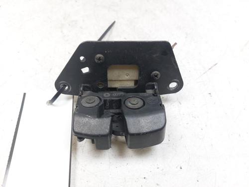 Used Tailgate lock LANCIA YPSILON (843_) 1.3 JTD (843.AXD11, 843.AXD1A) (70 hp) 29350151