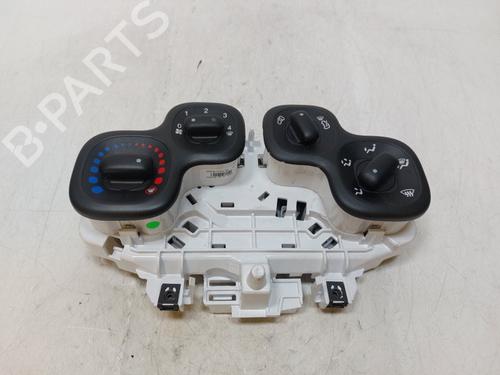 climate-control-fiat-panda-312_-319_-2012-37602195 main image