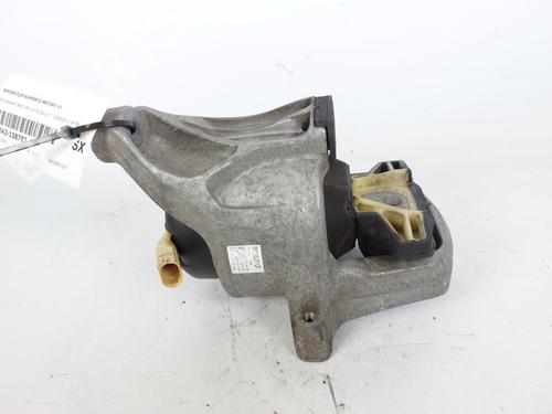 Used Engine mount Engine mount 19091779 19091779