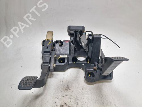 pedal-chevrolet-spark-m300-2009-40255643 main image