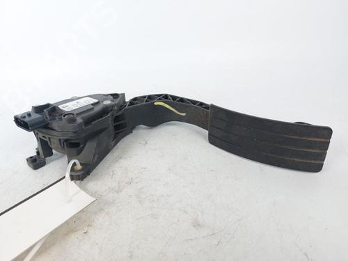 Pedal DACIA SANDERO II 1.5 dCi (90 hp) 15172838
