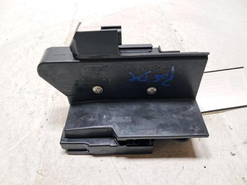 rear-right-lock-dacia-duster-pym_-pyn_-2023-33311967 main image