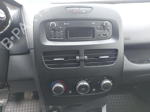 Right front fog light RENAULT CLIO IV (BH_) 1.5 dCi 75 | BP25984938C31 