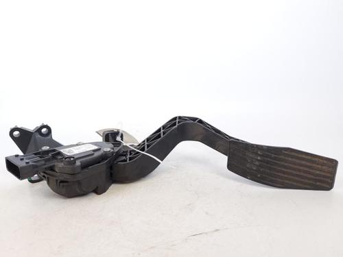 Used Pedal FIAT TIPO Saloon (356_, 357_) 1.3 D (356SXB1A, 356SXH1A, 356SXD1A) (95 hp) 15171390