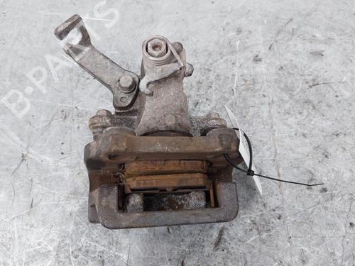 Used Right front brake caliper SUZUKI SX4 S-Cross (JY) 1.6 DDiS (AKK 416D) (120 hp) 15155949