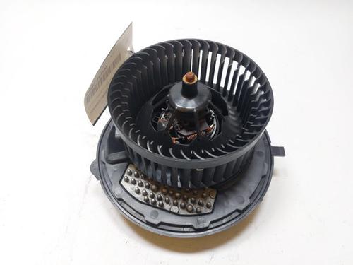 Used Heater blower motor AUDI A3 Limousine (8VS, 8VM) 1.6 TDI (115 hp) 30453951