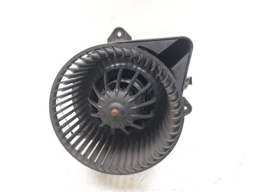 Gebläsemotor für LANCIA MUSA (350_) 1.3 D Multijet (350.AXG11, 350.AXG1A) (90 hp) 29327302