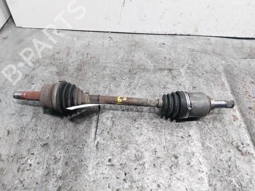 Used Left front driveshaft FIAT PANDA (169_) 1.2 Natural Power (169.AXB1A) (60 hp) 30898515